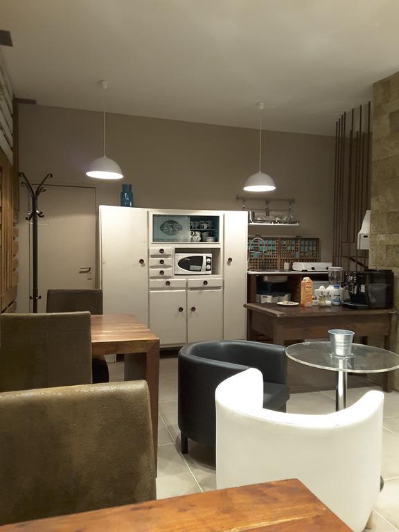 Affittacamere Smile Accomodation Aosta Exterior photo
