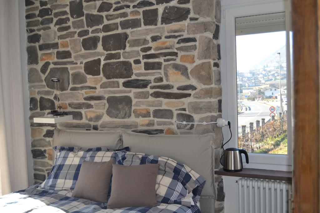 Affittacamere Smile Accomodation Aosta Exterior photo