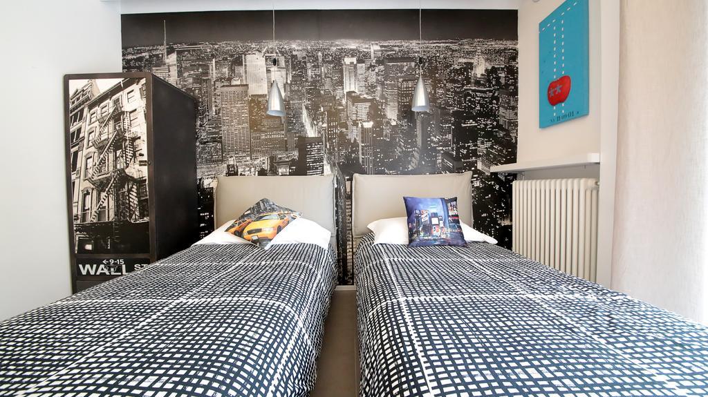 Affittacamere Smile Accomodation Aosta Exterior photo